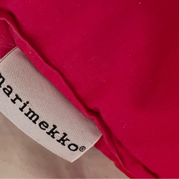 NWOT Marimekko comforter pillowcases sham set Unikko Red floral bed set - Picture 3 of 9